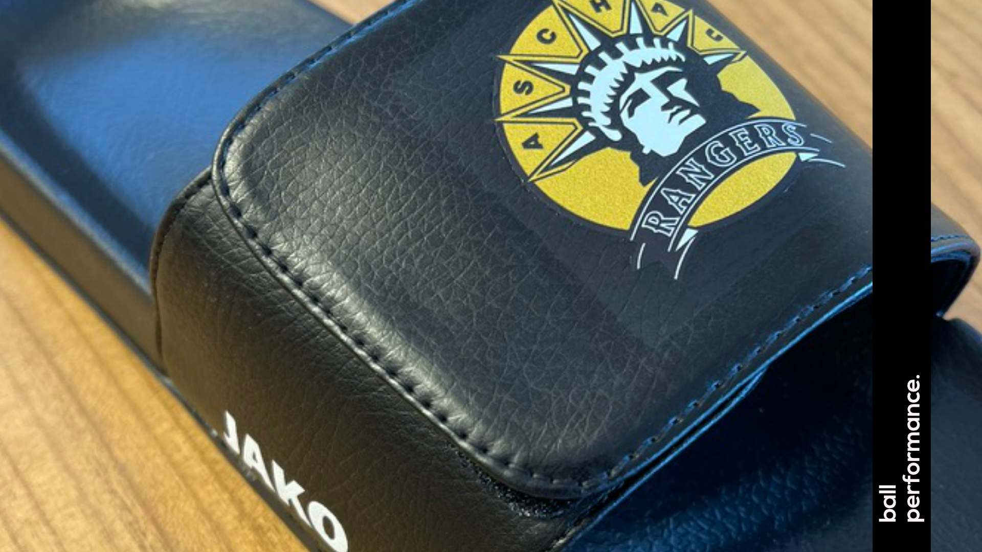 Auch zu Fuß alles sitzt perfekt